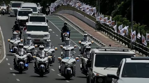 FOTO: Gagahnya Mobil Indonesia 1 Presiden Prabowo ‘Garuda’ Putih, Buatan Dalam Negeri