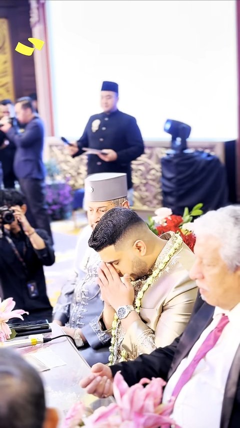 10 Foto Akad Nikah Yislam Kakak Fadil Jaidi, Anies Baswedan Menjadi Saksi - Cincin Kawin Tertinggal Sebelumnya