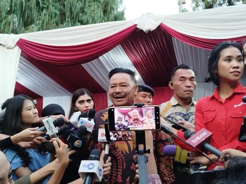 Otto Hasibuan dipercaya Presiden Prabowo Subianto dalam mengemban amanah sebagai Wakil Menteri Koordinaror Bidang Hukum HAM, Imigrasi dan Pemasyarakatan. (Liputan6.com/Muhammad Radityo Priyas
