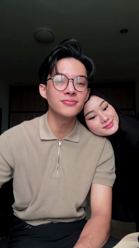 7 Potret Terbaru Rey Mbayang yang Benarkan Oplas Hidung, Alasannya Masalah Kesehatan