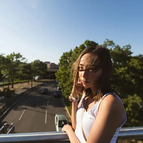 ilustrasi perempuan sedih/Photo by Ton Vn/Pexels
