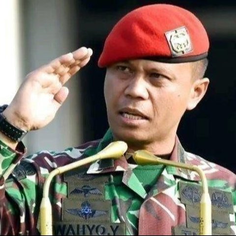 Gantikan Posisi Mayor Teddy, Intip Profil Ajudan Baru Presiden Prabowo Kolonel Infanteri Wahyo Yuniartoto yang Curi Perhatian