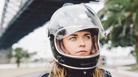 Ilustrasi Rambut Panjang (pixabay.com)