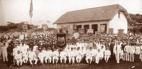 Sejarah Pindad