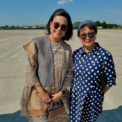 Potret Duo Srikandi Andalan Saat Antar Jokowi Balik Solo