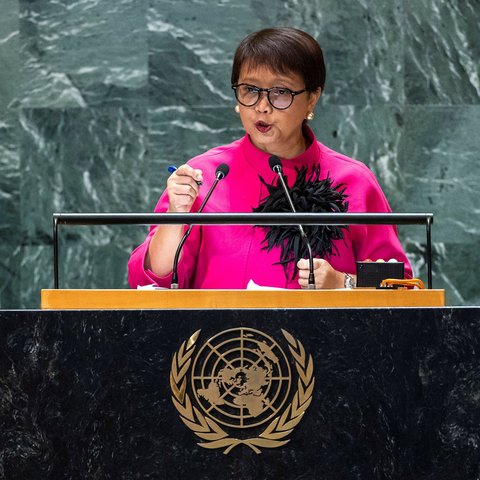 Menteri Luar Negeri Indonesia Retno Lestari Priansari Marsudi menyampaikan pidato pada Sidang Umum Perserikatan Bangsa-Bangsa ke-79 di markas besar PBB di New York, AS, 28 September 2024. REUTERS/Eduardo Munoz