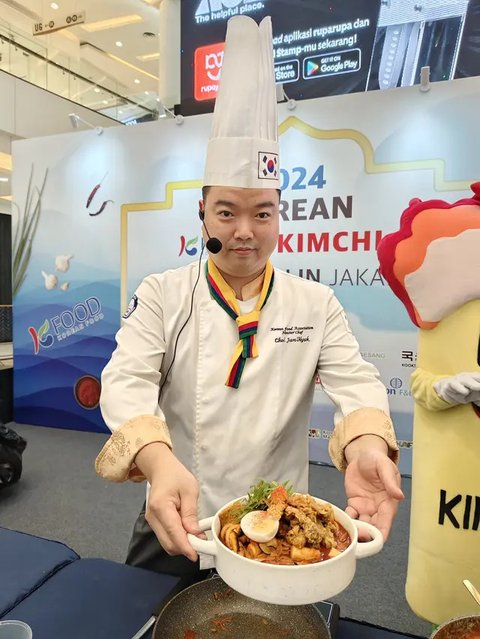Cuma 5 Langkah Mudah, Begini Cara Membuat Kimchi Korea yang Enak dan Otentik (Foto: Aditya Eka Prawira/Liputan6.com)