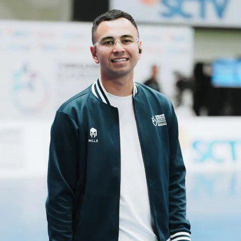 Raffi Ahmad umbar janji usai dilantik Presiden Prabowo Subianto sebagai Utusan Khusus Presiden di bidang Pembinaan Generasi Muda dan Pekerja Seni. (Foto: Dok. Instagram @marlenehariman)