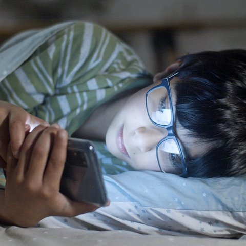 Dampak Negatif Gadget pada Kualitas Tidur