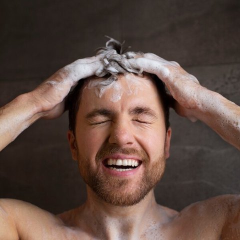 Ilustrasi Rambut Rontok