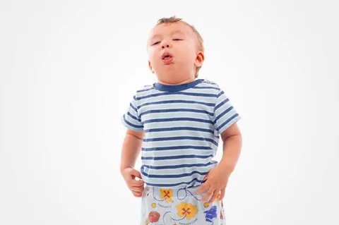 Batuk bisa menjadi pertanda adanya penyakit lain, oleh karena itu orangtya harus lebih peduli apabila bayi terkena penyakit ini. (Foto: Freepik/freepik)