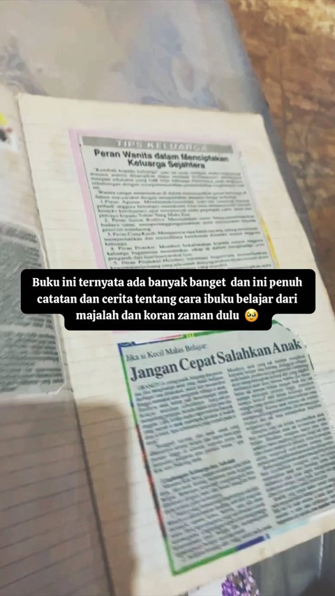 Berisi Potongan Koran yang Ditempel, Momen Wanita Temui Buku Lawas Milik Ibunya di Tahun 1980 Ini Curi Perhatian