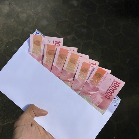 uang