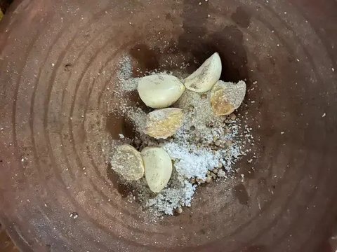 Ilustrasi Bakwan Goreng Udang Credit: Merdeka.com