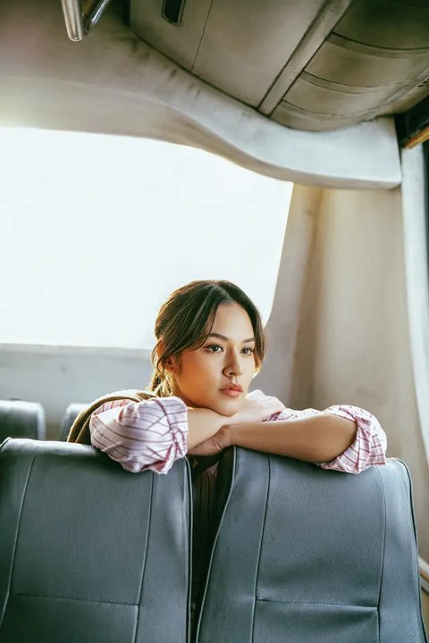 Raisa saat merilis single berjudul Si Paling Mahir. (Dok. via JUNI Records)