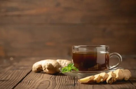 Rutin Minum Kunyit, Cara Mudah Lancarkan Haid (PageSeven/Shutterstock)