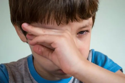 Menerapkan gender neutral parenting memiliki dampak yang cukup besar pada kehidupan buah hati.
