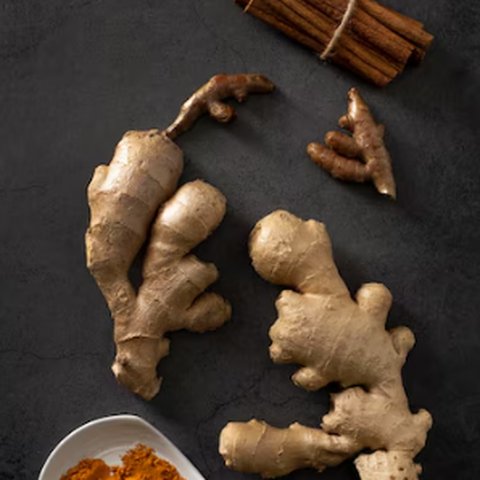 Kunyit Jahe Kayu Manis (Credit: Freepik)