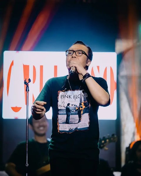Ari Lasso mengakui telah cerai dari Vitta Dessy pada Februari 2024. Ia minta maaf secara terbuka kepada anak-anak karena gagal memimpin rumah tangga. (Foto: Dok. Instagram @ari_lasso)