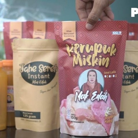 Kisah Nasabah PNM Mekaar Berdayakan Nenek-Nenek di Bekasi untuk Bisnis Kerupuk Kencur