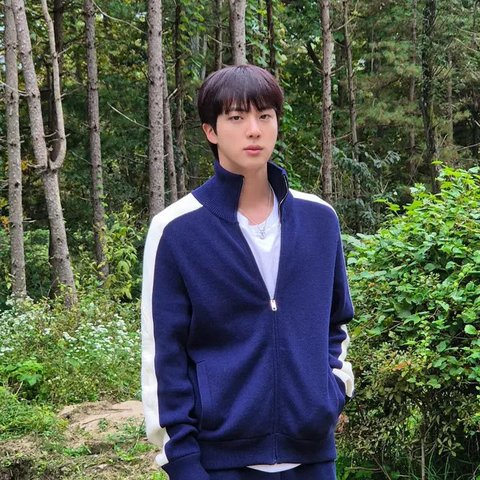 Jin BTS. (dok. Instagram @jin/https://www.instagram.com/p/DBP_dsqBQS-/?hl=en&img_index=3/Dinny Mutiah)