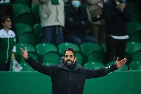 Rumor pemecatan Xavi pun marak bermunculan beberapa hari terakhir.  (JAVIER SORIANO / AFP)