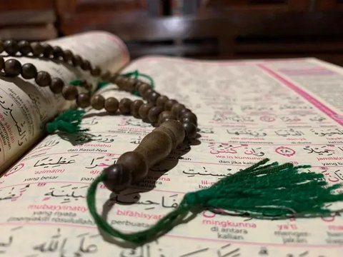 Habib Jindan bin Novel menyebutkan empat golongan yang tak akan diampuni Allah di bulan Ramadhan. (Tangkap layar YouTube Thoha TV)