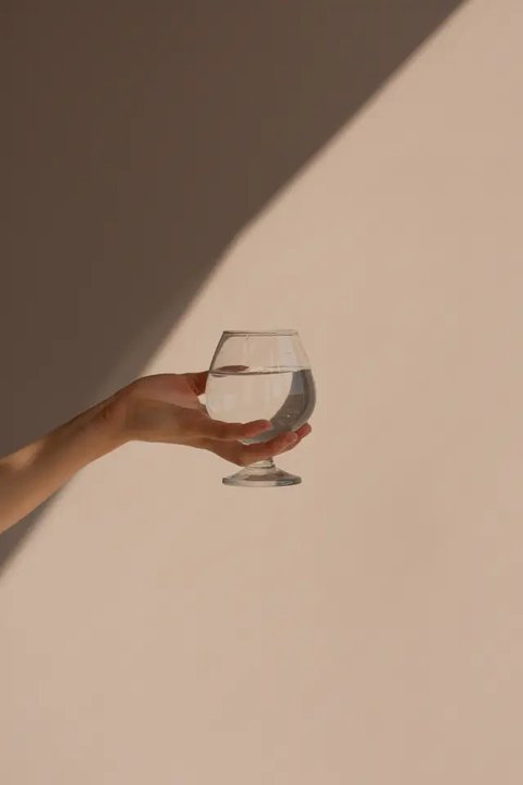 Ilustrasi Air/https://unsplash.com/Angelo Abear