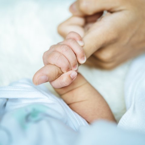 Ilustrasi bayi, kelahiran bayi. (Image by jcomp on Freepik)