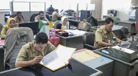 Rini Widyantini salah satu Menteri Perempuan Baru di Kabinet Merah Putih Saat Dilantik Prabowo. [@nita_sepnita]