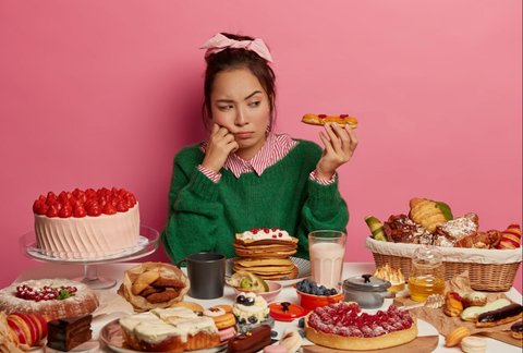 pola makan tidak sehat merupakan faktor penyebab kolestrol tinggi