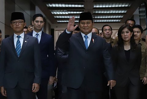 Utak-Atik Nomenklatur Demi Jatah Menteri Parpol