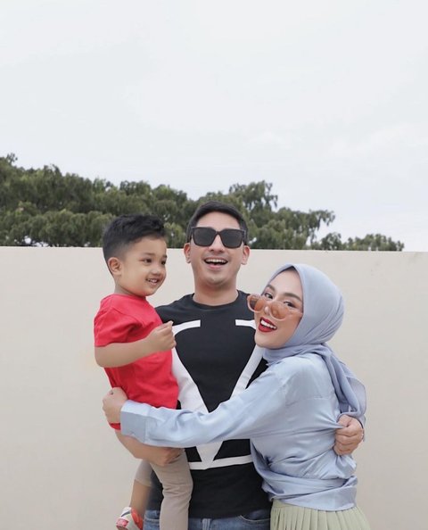 Gugat Cerai dari Dalam Penjara, Medina Zein Kini Tak Ingin Berpisah dari Lukman Azhari