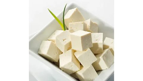 Ilustrasi tahu putih | copyright freepik.com/azerbaijan_stockers