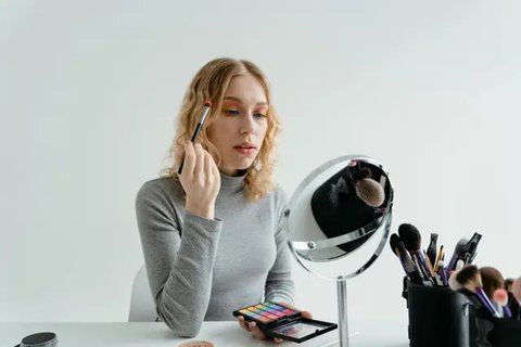 Kecantikan Mitzi Abigail di Hari Pernikahan, Makeup Minimalis yang Memesona