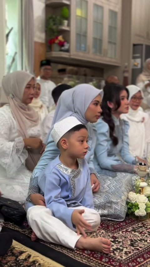 7 Potret Kedekatan Anak Kandung dan Sambung Irish Bella, Akrab Quality Time Bareng