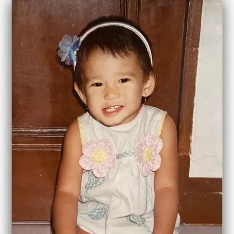 Potret Masa Kecil Inara Rusli Punya Kulit Cerah Sedari Dulu. (Sumber: Instagram/mommy_starla)