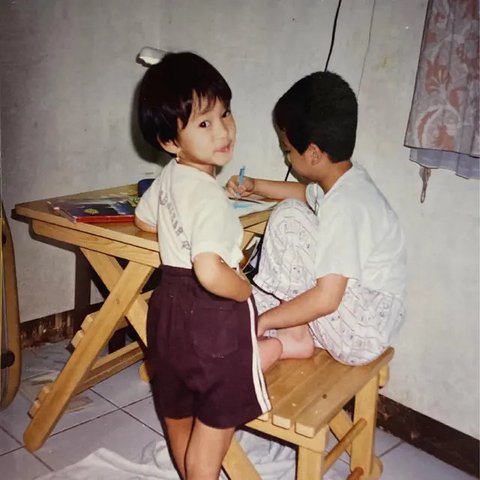 Potret Masa Kecil Inara Rusli Punya Kulit Cerah Sedari Dulu. (Sumber: Instagram/mommy_starla)