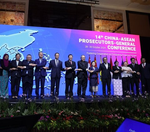 JAM-Datun Selaku Ketua Delegasi Kejaksaan RI Menandatangani Deklarasi Konferensi ke-14 Jaksa Agung China-ASEAN