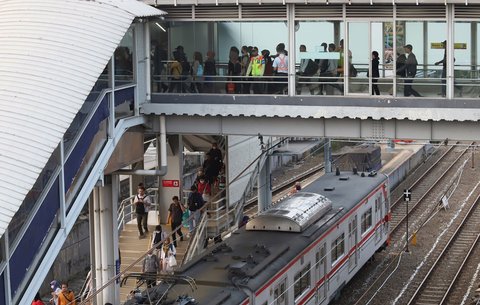 FOTO: Kondisi Terkini Proyek Perluasan Stasiun Tanah Abang, Ditargetkan Rampung Akhir 2024