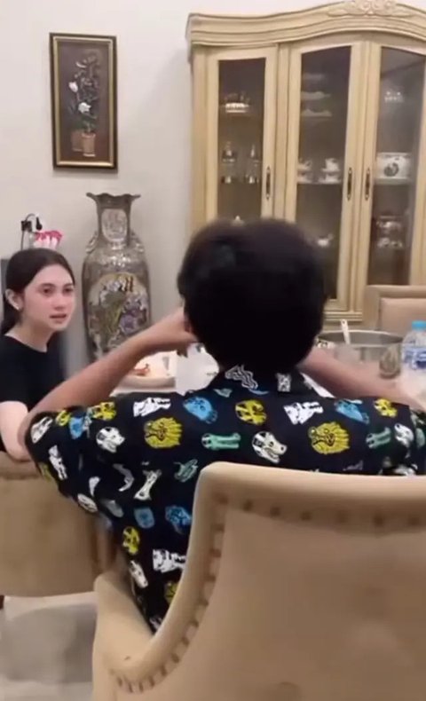 Aliando dan Richelle Adik Sandrina Michelle Dirumorkan Pacaran (Sumber: Tiktok)