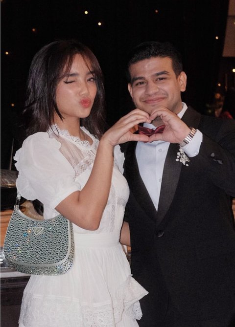 7 Koleksi Tas Mewah Fuji dengan Tas Ratusan Juta, Deretan Koleksi Brand Terkenalnya