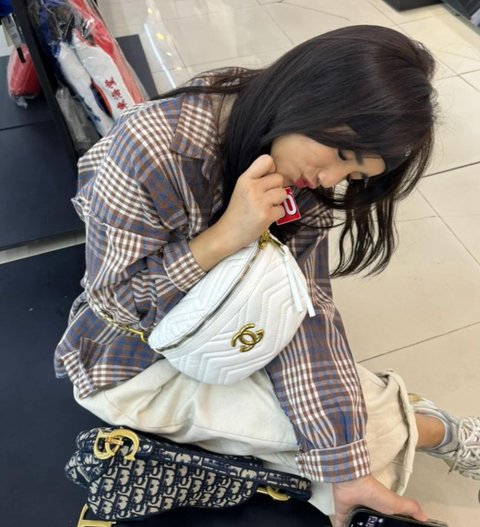 7 Koleksi Tas Mewah Fuji dengan Tas Ratusan Juta, Deretan Koleksi Brand Terkenalnya