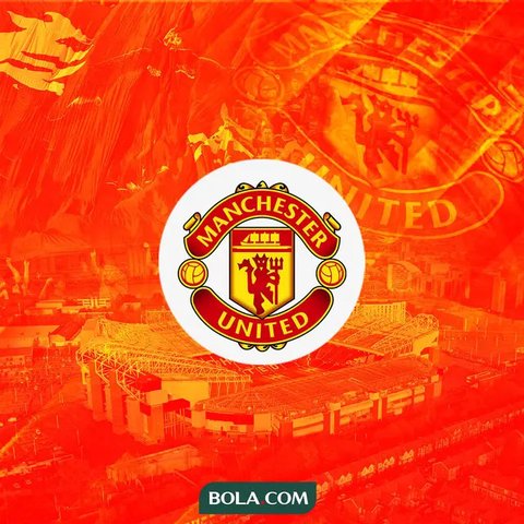 Manajer interim Manchester United (MU), Ruud van Nistelrooy, saat memimpin timnya menghadapi Leicester City di babak 16 besar Carabao Cup yang digelar di Old Trafford, Kamis (31/10/2024) dini