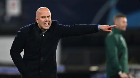 Pemain Manchester United merayakan gol yang dicetak oleh Alejandro Garnacho ke gawang Leicester City pada pertandingan babak 16 besar Carabao Cup di Stadion Old Trafford, Kamis (31/10/2024).