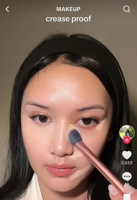 Tutorial facelift Make Up. (foto: TikTok/kehlaniaa).