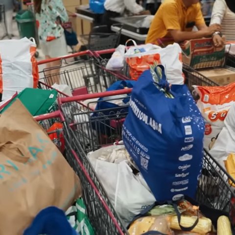 Potret Nikita Mirzani Belanja Bulanan di Supermarket Tanpa Lihat Harga, Habiskan Puluhan Juta Cuma Buat Beli Kebutuhan Rumah