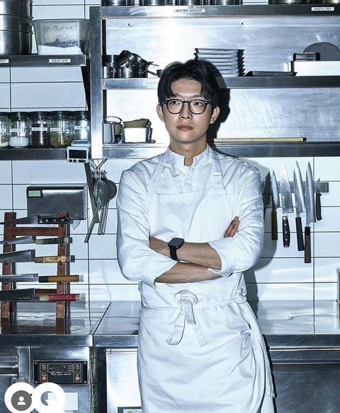 Dari Cerai hingga Tuduhan Selingkuh, Dispatch Bongkar Semua Kisah Chef Triple Star Kang Seung Won