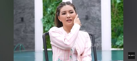 Sarwendah Mengaku Merasa Canggung Bertemu Ruben Onsu Setelah Perceraian, Namun Tetap Menjaga Komunikasi Baik Demi Anak Mereka