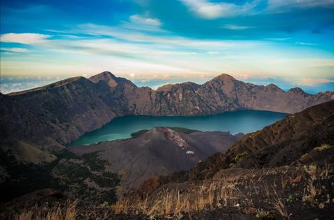 Danau Segara Anak di NTB
